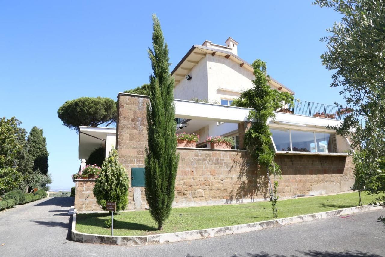 Tenuta Di Pietra Porzia Monte Porzio Catone Exterior photo