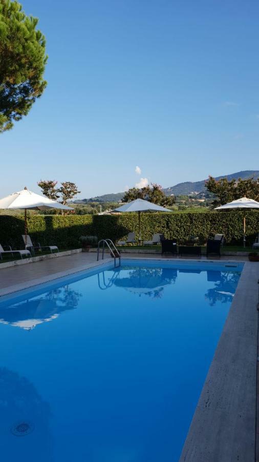 Tenuta Di Pietra Porzia Monte Porzio Catone Exterior photo